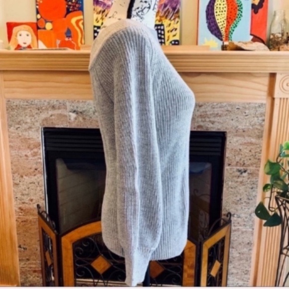 Zaful Soft Gray NWT Ribbed Sweater - Picture 2 of 4